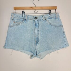 Vintage Levi's 550 Orange Tab Raw Hem Light Wash Cut Off Shorts Women's Size‎ 34